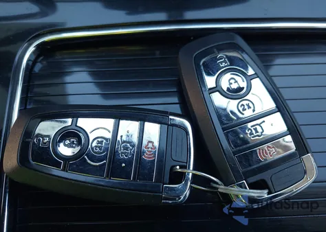 2022 Lincoln Nautilus Reserve z USA, uszkodzony, nr VIN 2LMPJ8K98NBL23191